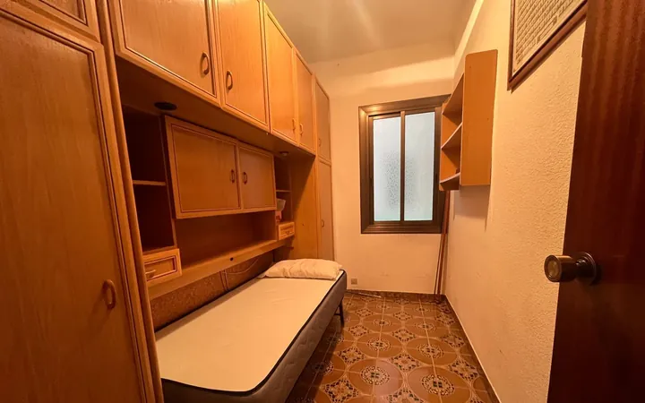 Piso en Calle del Segre, 76 - Foto 4