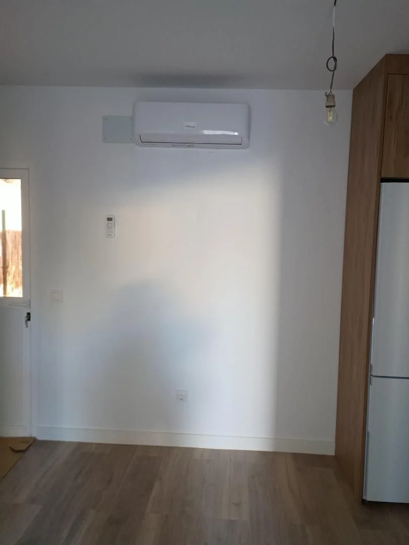 Casa adosada en  Calle de Haro 15 - Foto 8