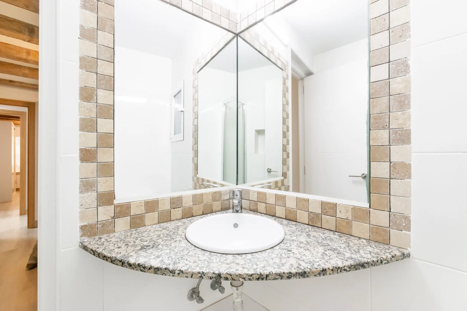 Piso en Barrio El Raval - Foto 10