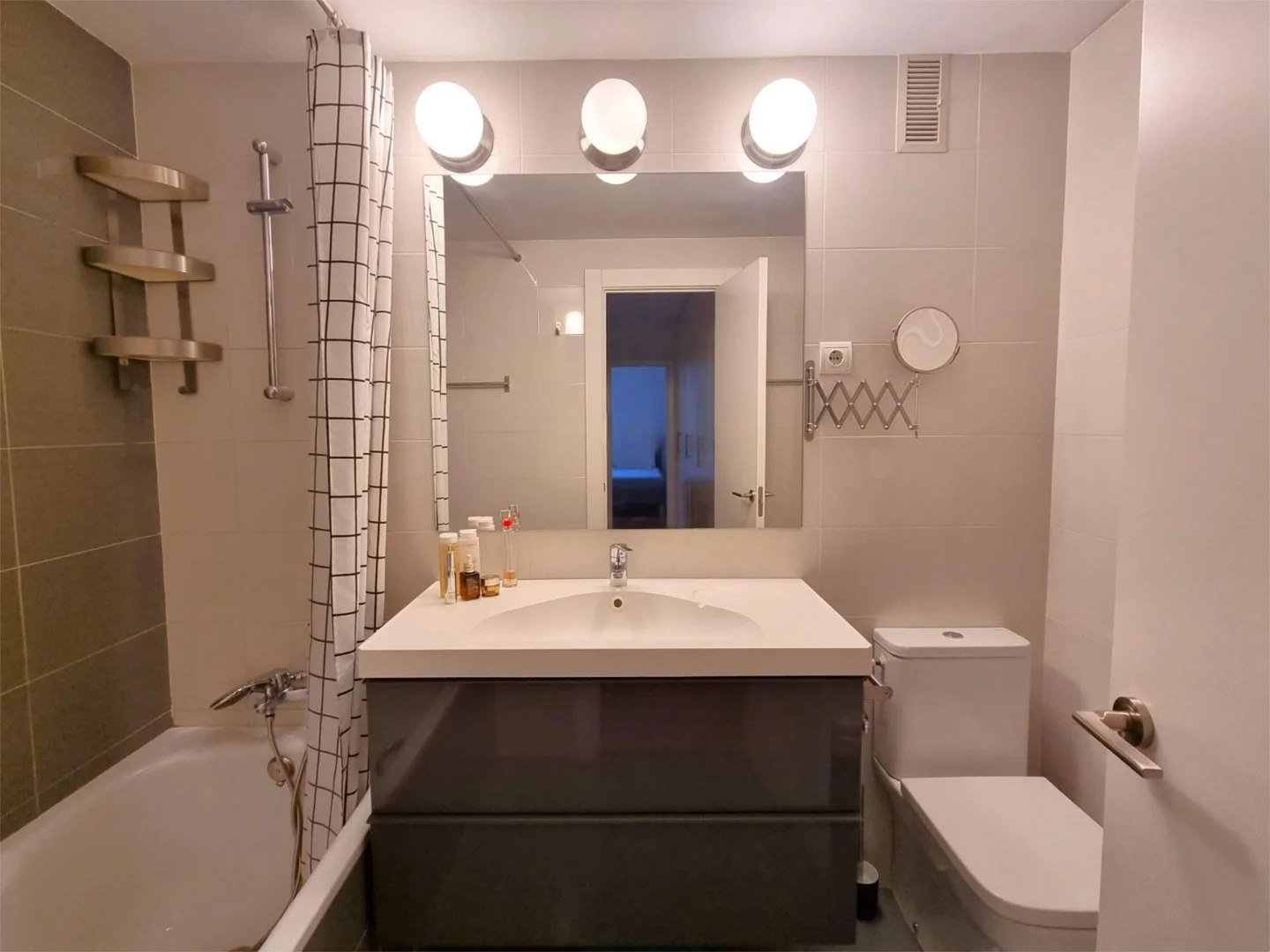 Piso en  Calle de Téllez 15 - Foto 16