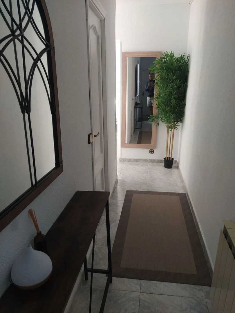 Piso en calle de San Isidoro de Sevilla, 5 - Foto 5