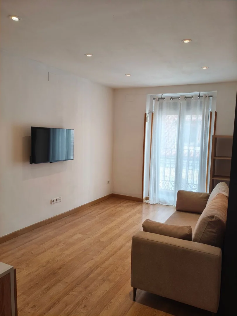 Estudio en Calle hernán cortés, 14 - Foto 2