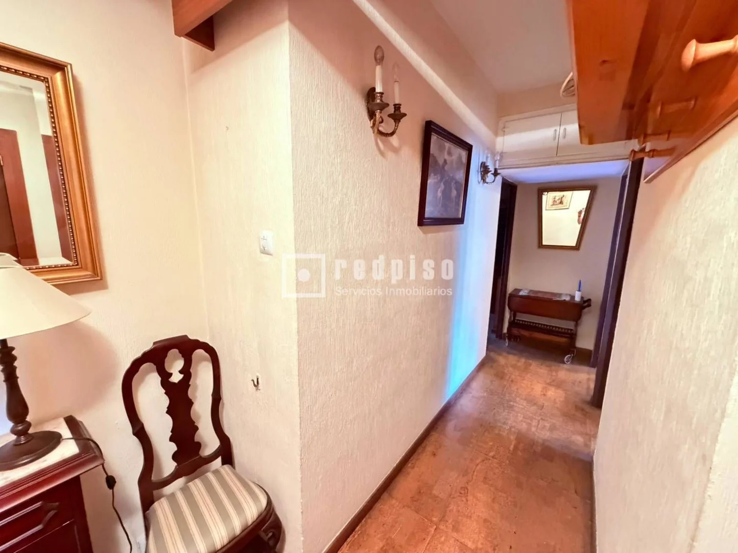 Piso en Calle de Víctor de la Serna - Foto 3