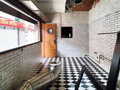 Local comercial en  Calle de Ibiza 8 - Foto 3