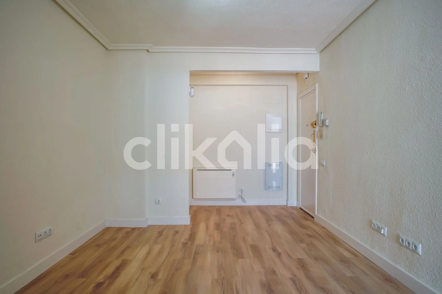 Piso en calle González Arias - Foto 4