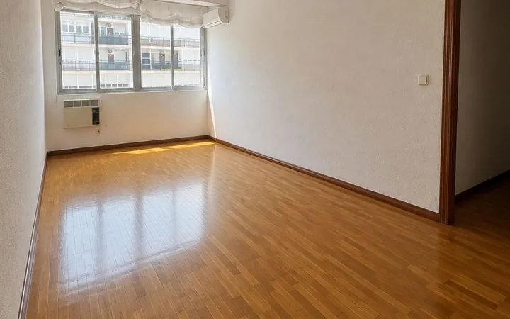 Piso en Calle de Pont de Molins, 27, Portazgo - Foto 1