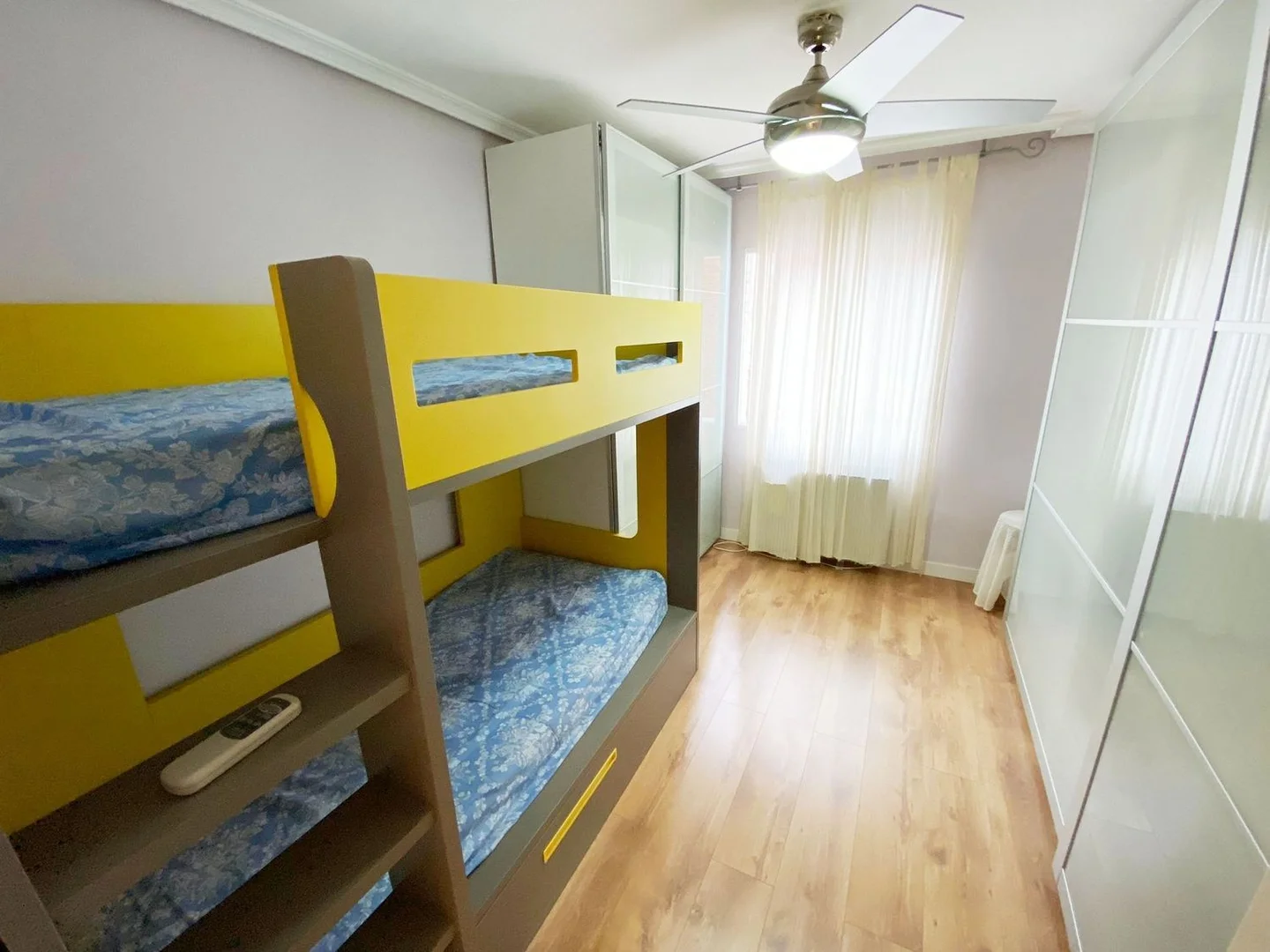 Piso en calle de San Narciso, 13