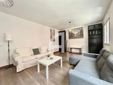 Piso en calle de Abel - Foto 2