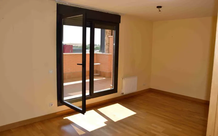 Ático en Calle de Pirra, 18, Rejas - Foto 1