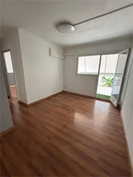 Piso en Horta-Guinardo - Foto 9