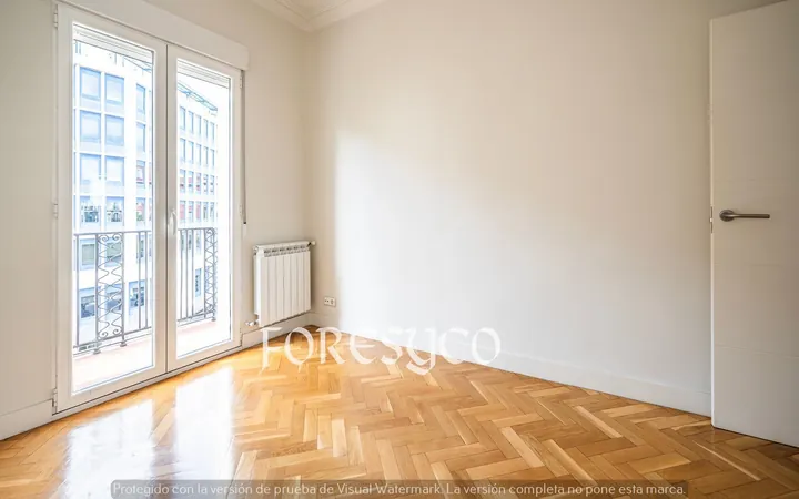 Piso en Calle de Santa Engracia, Almagro - Foto 18