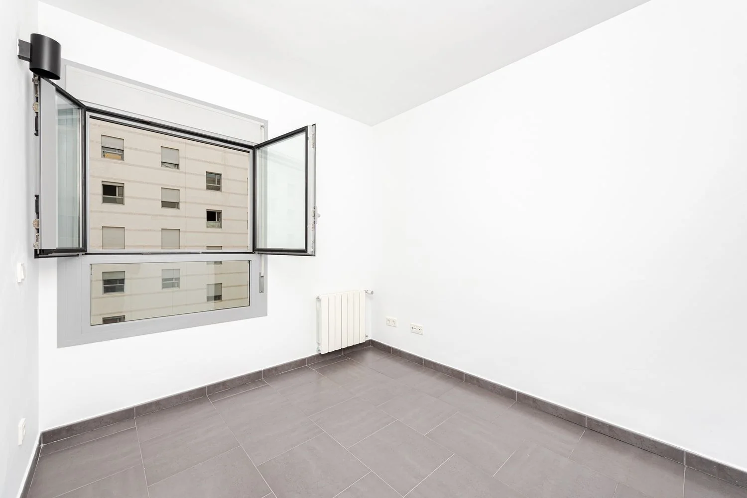 Piso en avenida de la Peseta - Foto 6