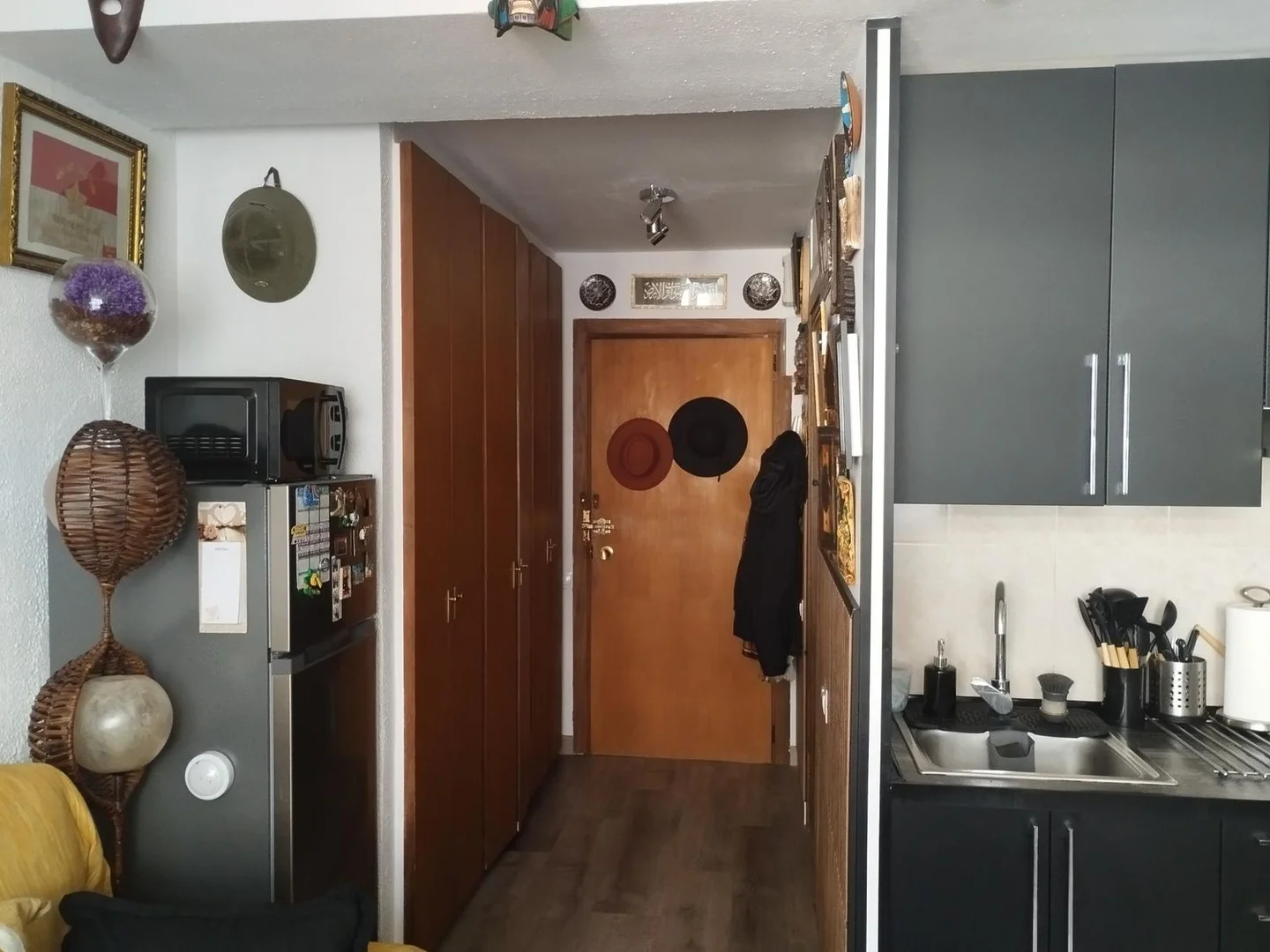 Estudio en calle de la Infanta Mercedes, 92 - Foto 2