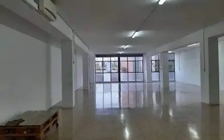 Local comercial en  Carrer Carrer Llull - Foto 3