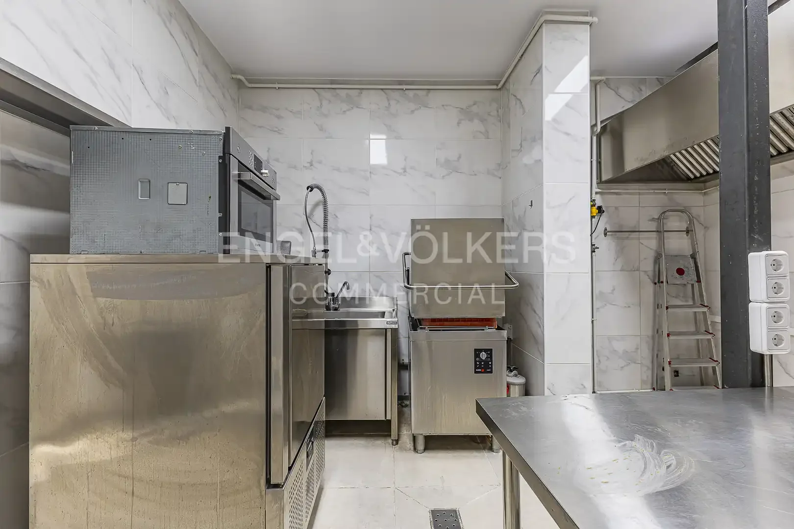 Local comercial en  Barcelona Capital - Foto 13