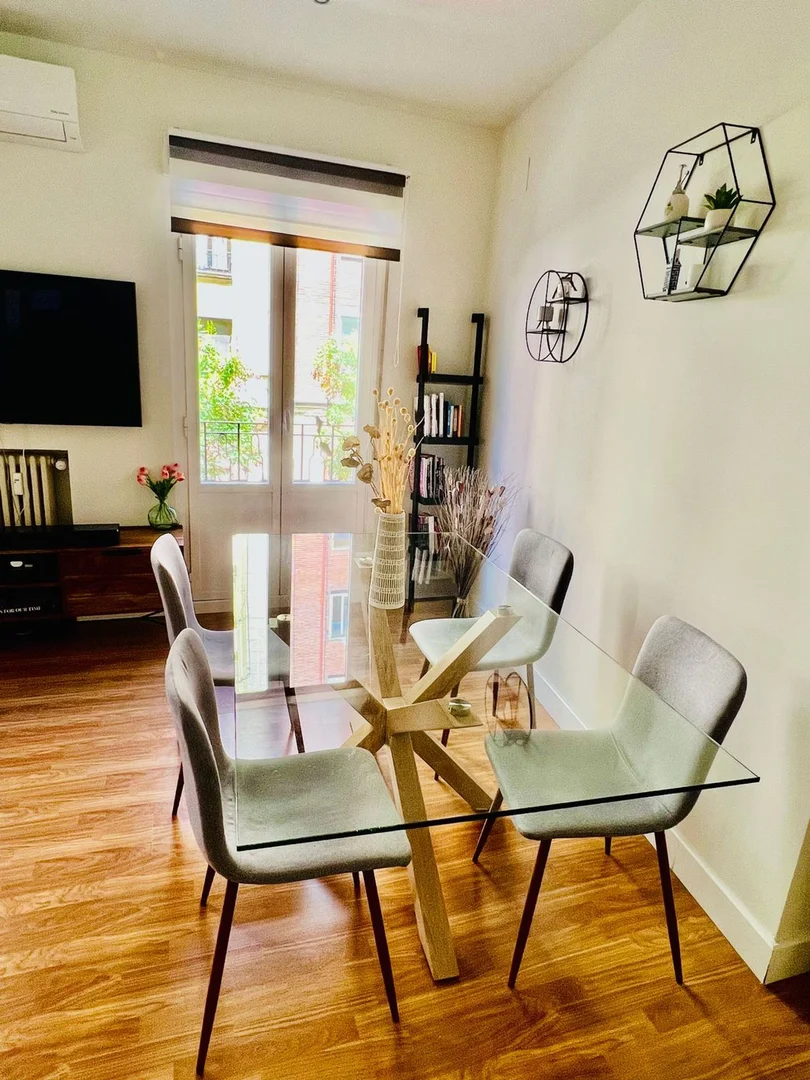 Piso en calle de Fernández de los Ríos, 15 a - Foto 8