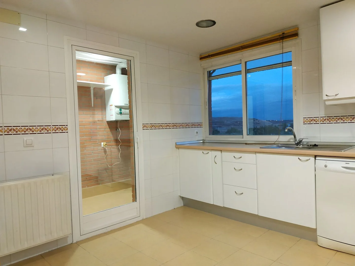 Piso en avenida de los rosales, 121 - Foto 2