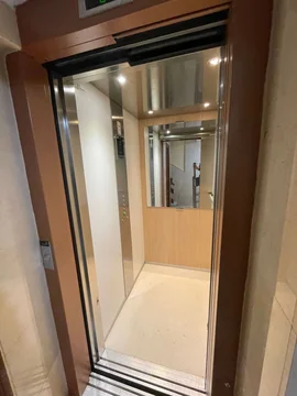 Piso en calle Motilla del Palancar, 23 -35 - Foto 2