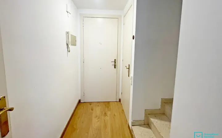 Estudio en  Carrer d'Homer 42 - Foto 12