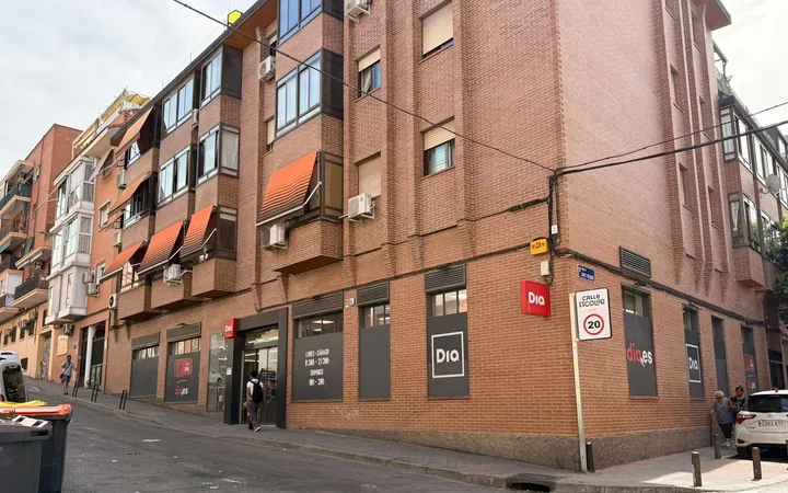 Piso en Numancia - Foto 17