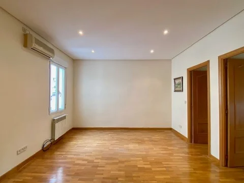 Piso en Barrio Bernabéu-Hispanoamérica - Foto 1