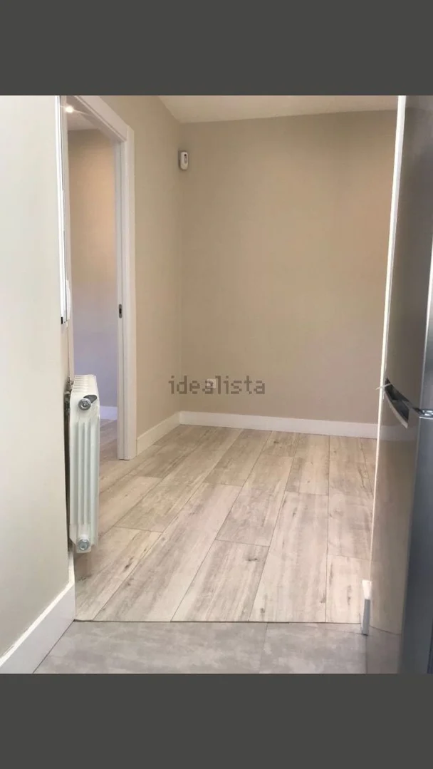 Piso en calle Porthos, 8 - Foto 2