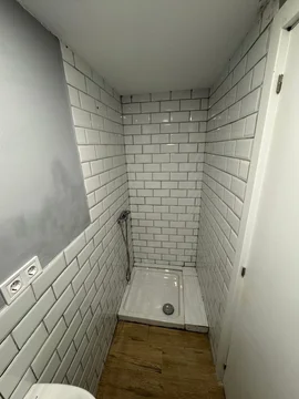 Estudio en plaza Roja de la Ciutat Meridiana, 1 - Foto 3