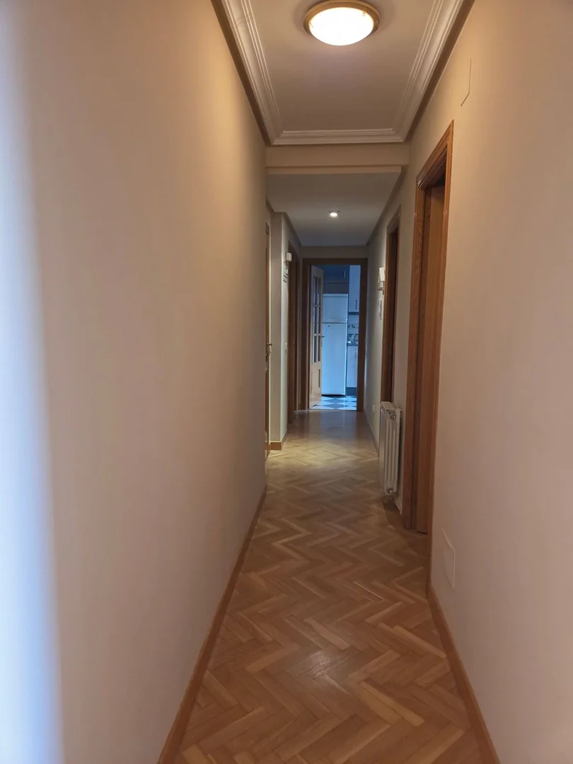 Piso en Valdezarza - Foto 4