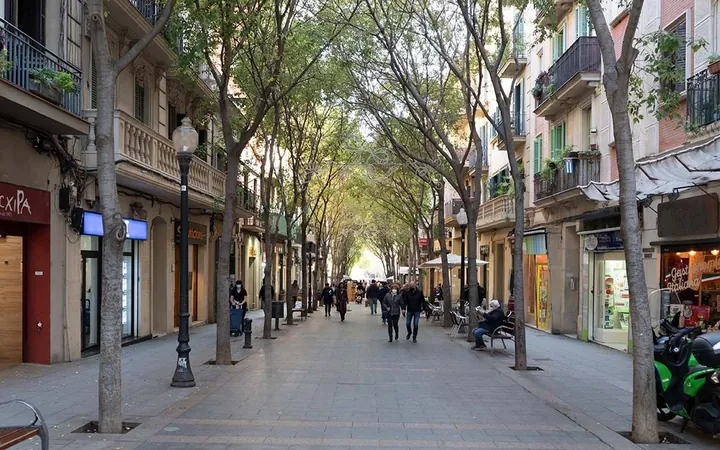 Piso en Calle de la Independència, El Camp de l'Arpa del Clot - Foto 9