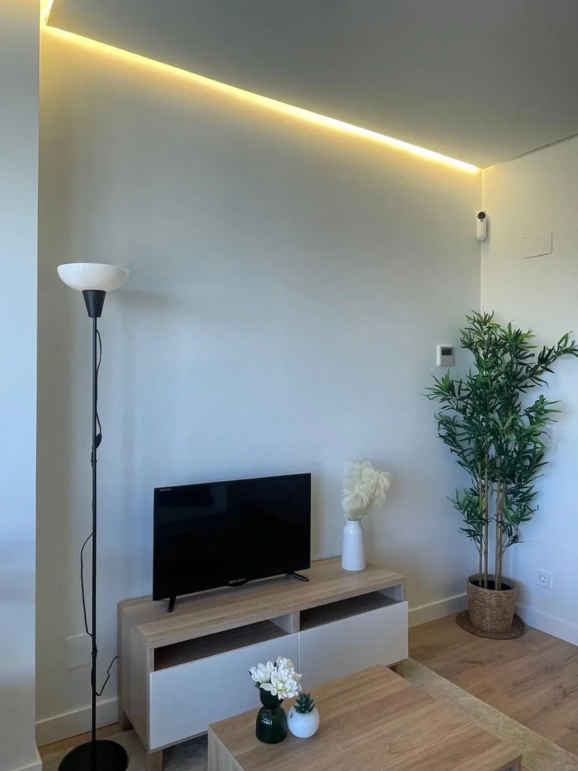 Estudio en calle de Dulce Chacón, 23 - Foto 9