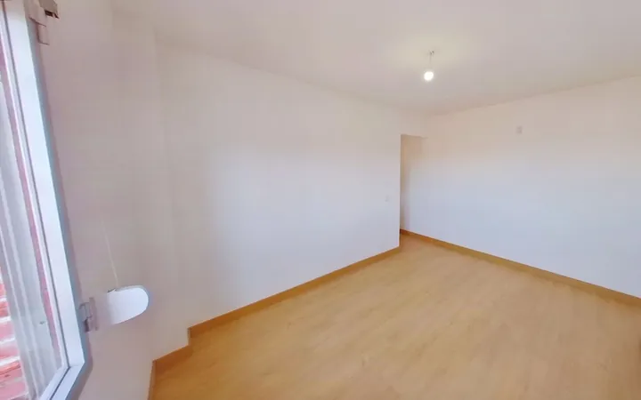 Piso en Numancia, Numancia - Foto 1