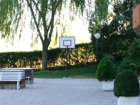 Piso en  Calle de Rosalía de Castro 75 - Foto 22