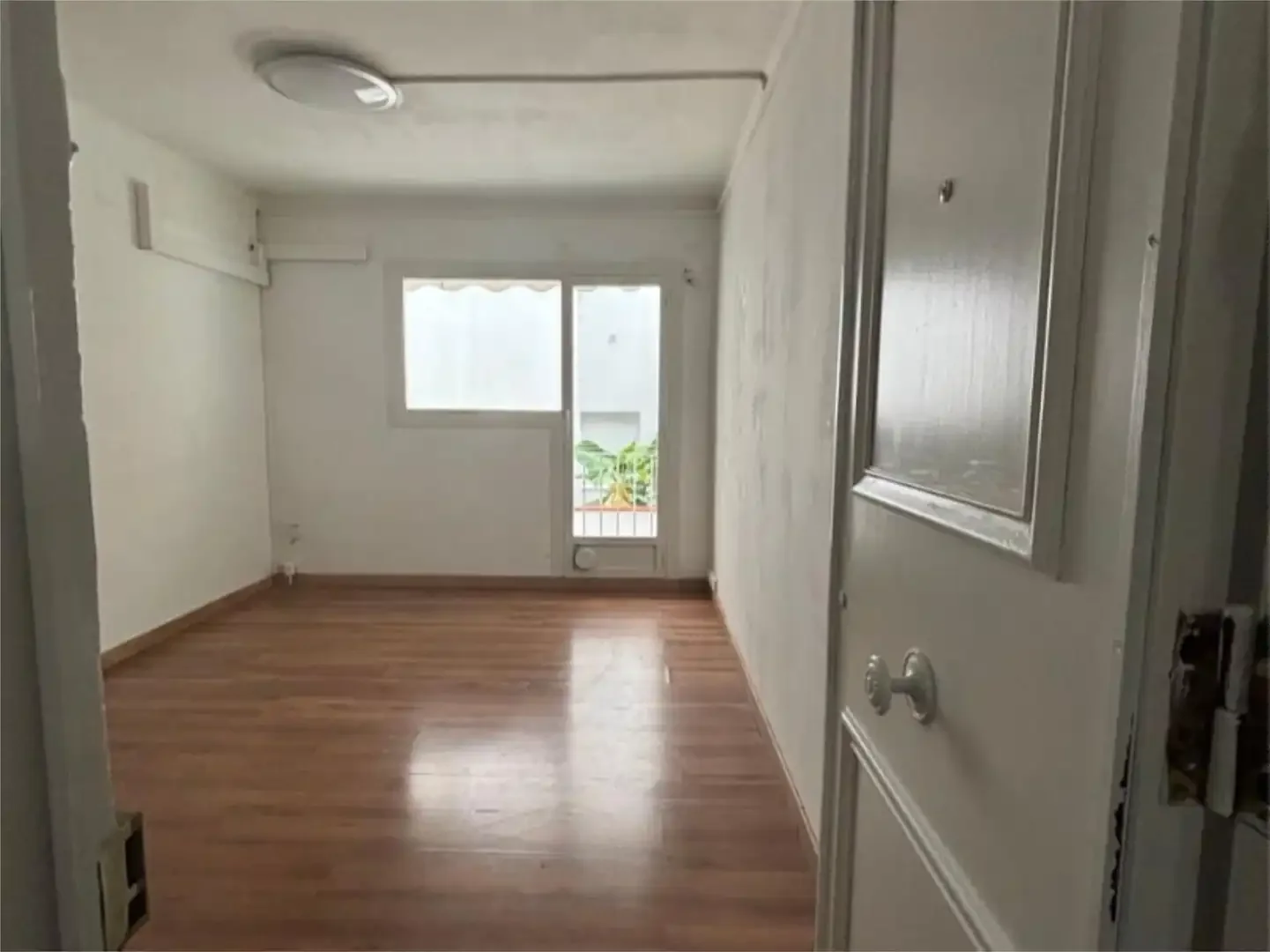 Piso en  Carrer de Josep Sangenís 46 - Foto 6