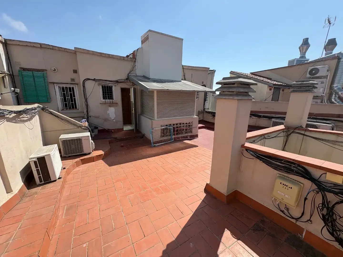 Piso en  Carrer del Comte Borrell 63 - Foto 14
