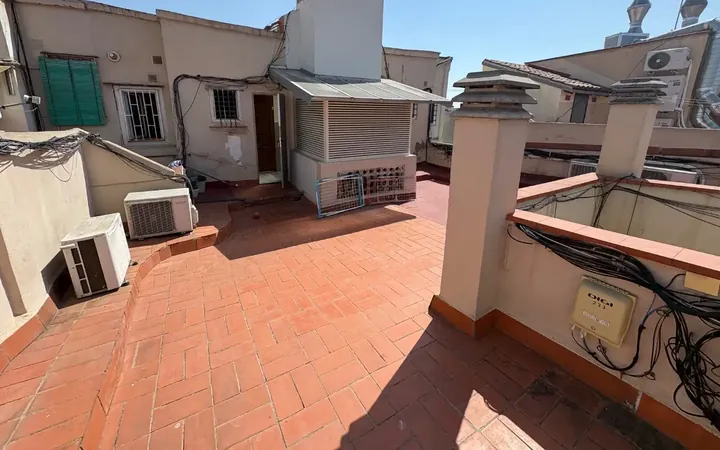 Piso en  Carrer del Comte Borrell 63 - Foto 14