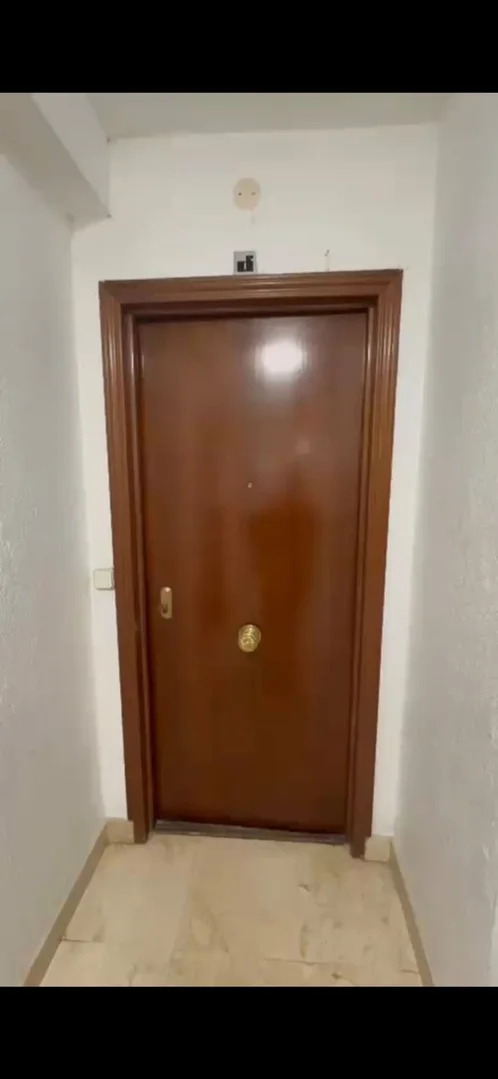 Piso en avenida del General Perón, 16 - Foto 1