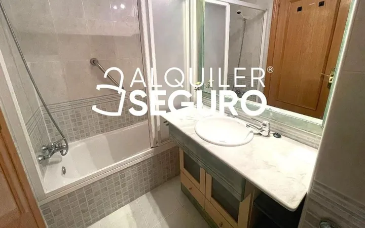 Piso en Calle de Ladera de los Almendros, Valdebernardo - Valderrivas - Foto 10