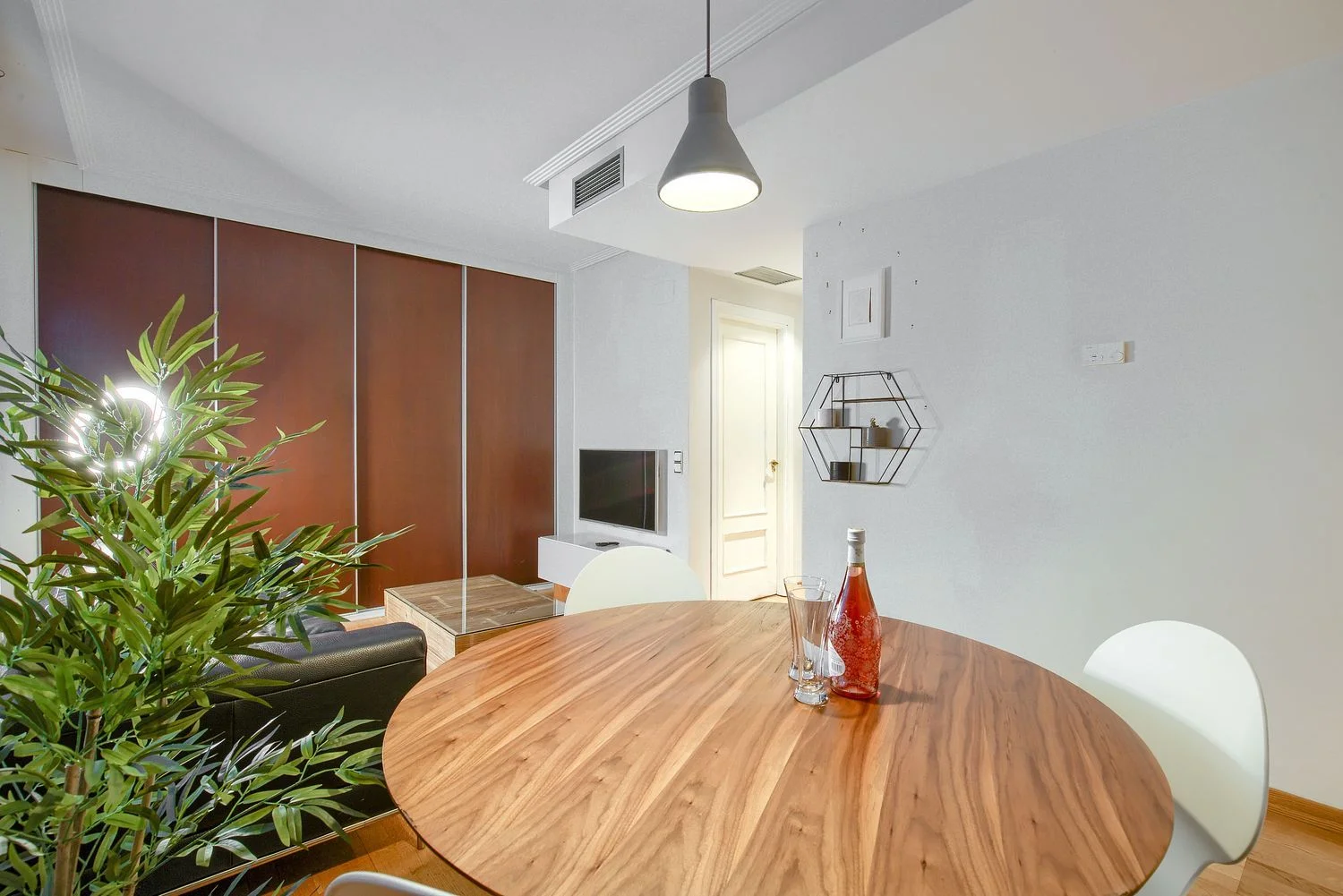 Piso en avenida de la Reina Victoria, 7 - Foto 2