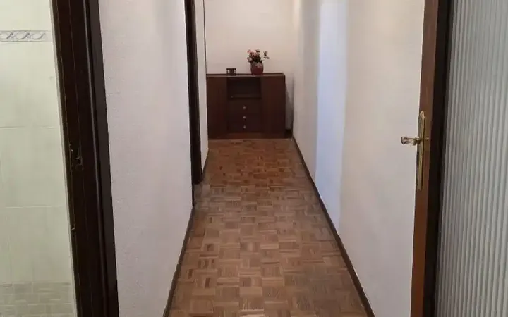 Piso en  Calle de Palos de la Frontera 38 - Foto 4