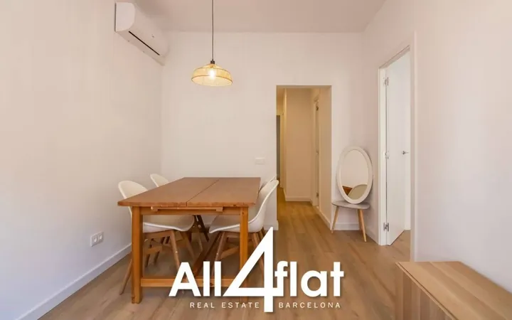 Piso en Calle de Bonsoms, Sants - Badal - Foto 7