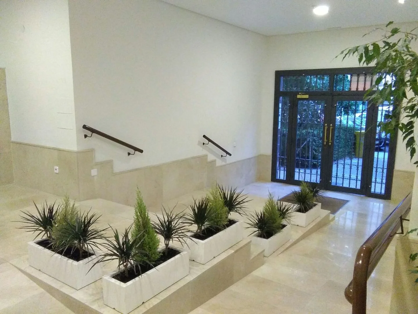 Piso en calle Reina Mercedes, 9