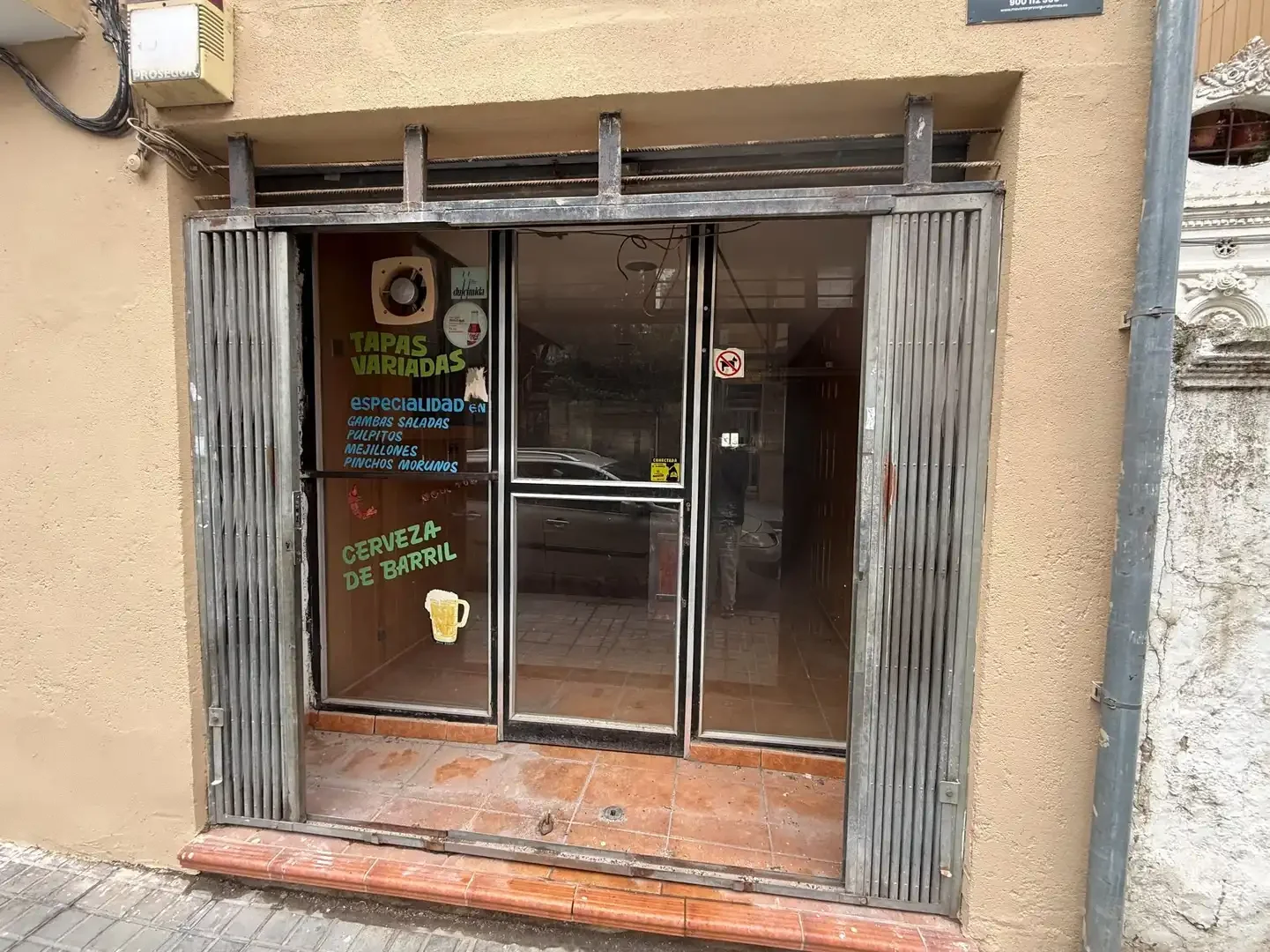 Local comercial en  Barcelona Capital - Foto 9