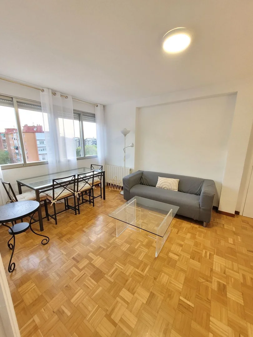 Piso en Barrio San Pascual - Foto 4