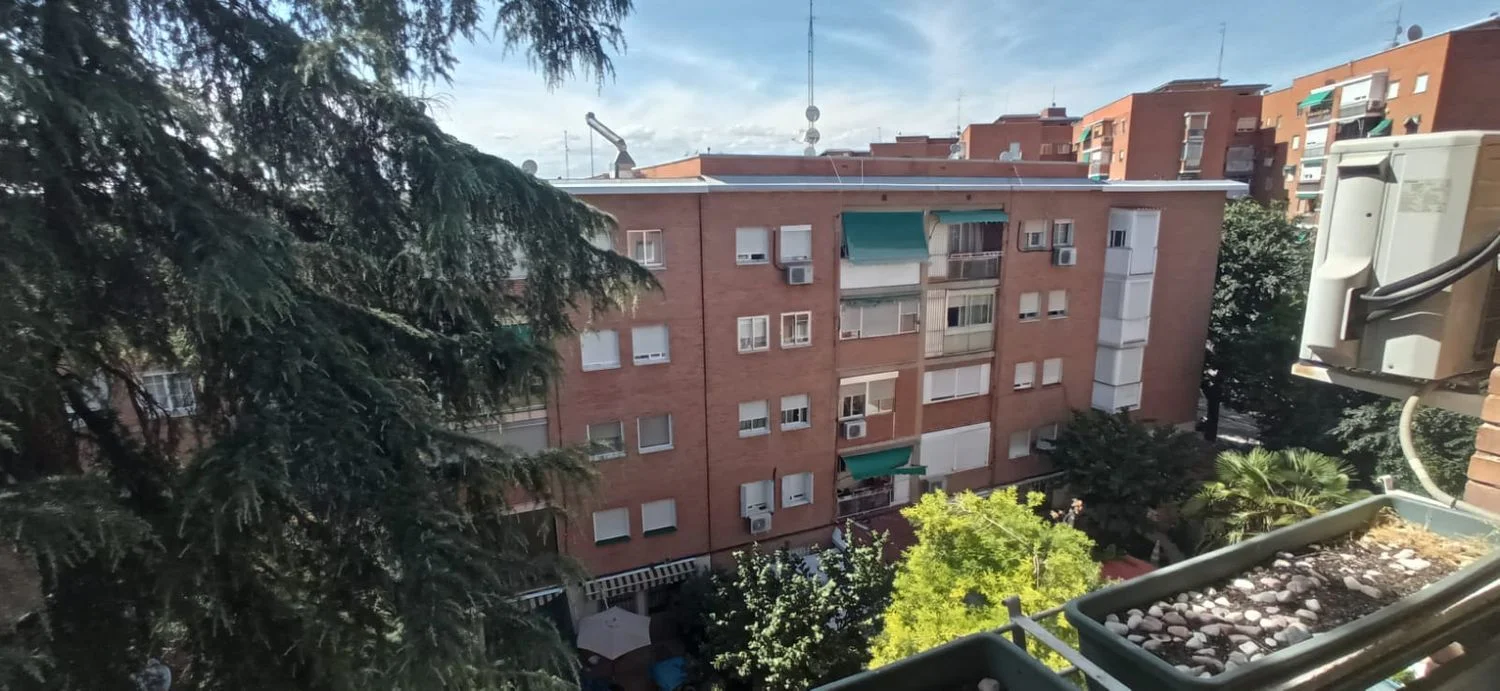 Piso en calle del Camino de los Vinateros, 178 - Foto 5