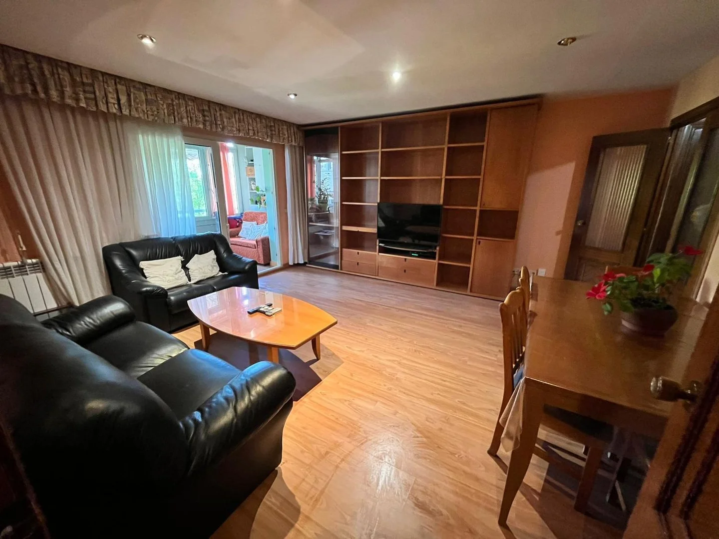 Piso en calle de Finisterre, 11 - Foto 1