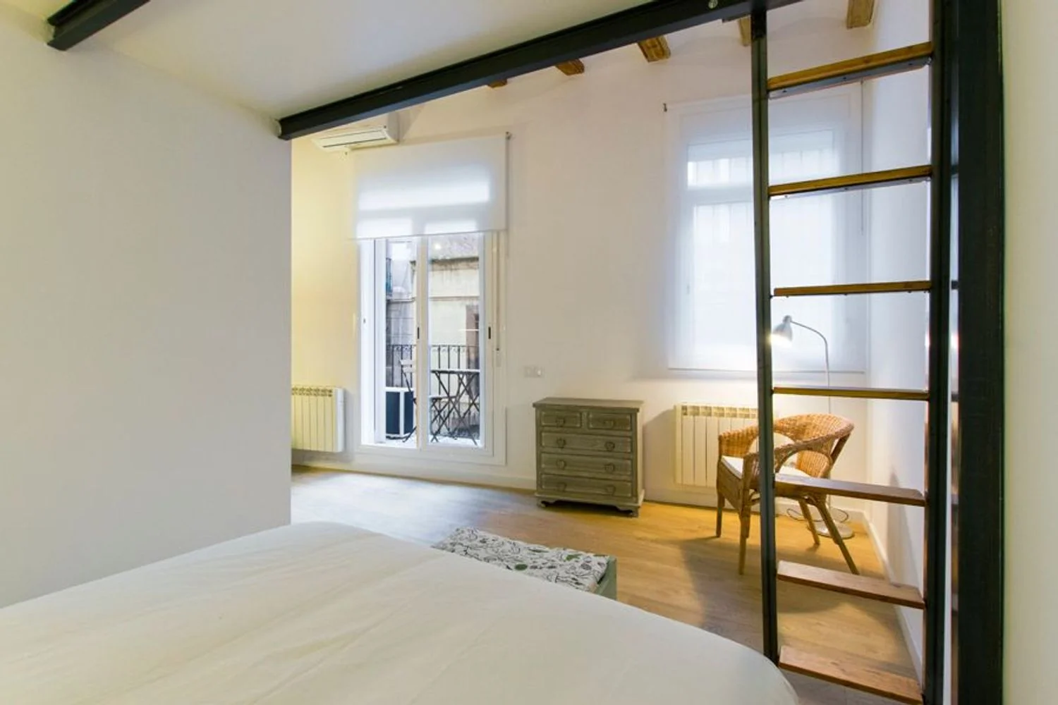 Estudio en Calle de Valldonzella, 46 - Foto 6