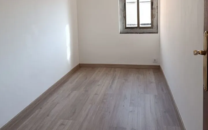 Piso en Calle dels Ferrocarrils Catalans, 80, La Marina del Port - Foto 7