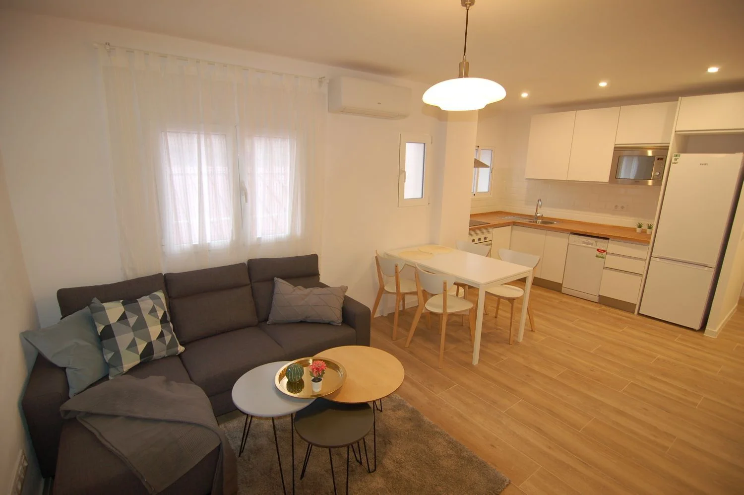 Piso en calle de Alejandro Morán, 8