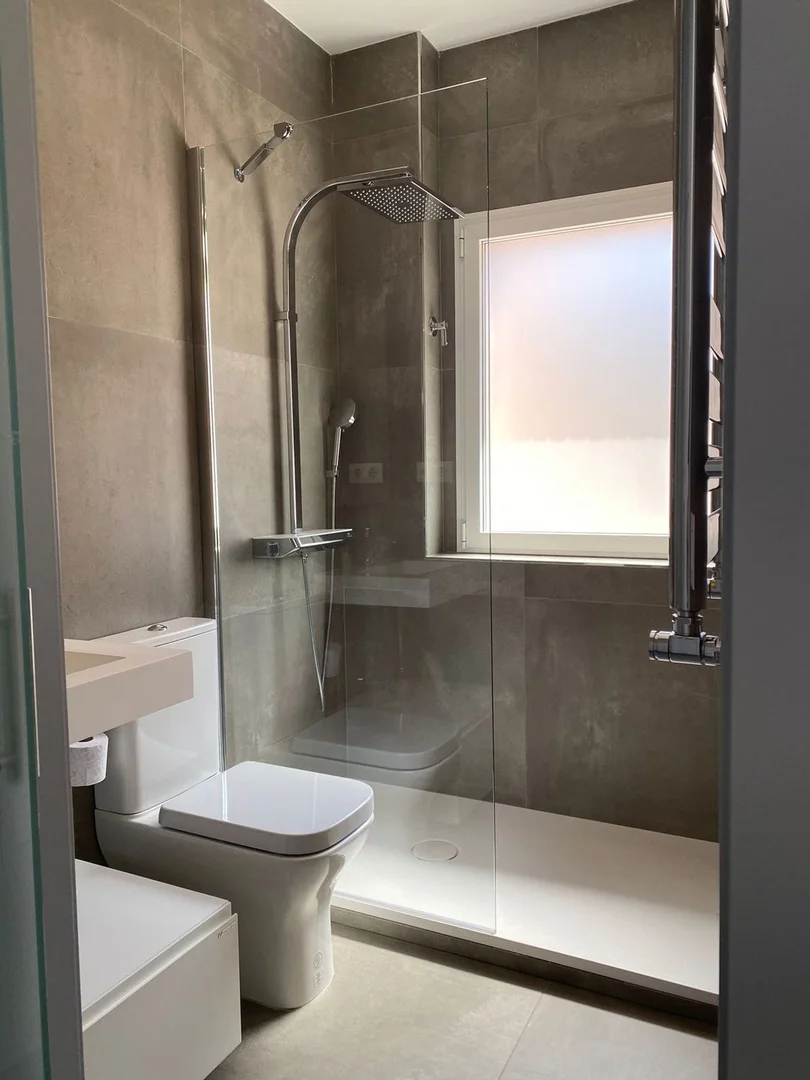 Estudio en avenida de Alberto de Alcocer, 22 - Foto 4