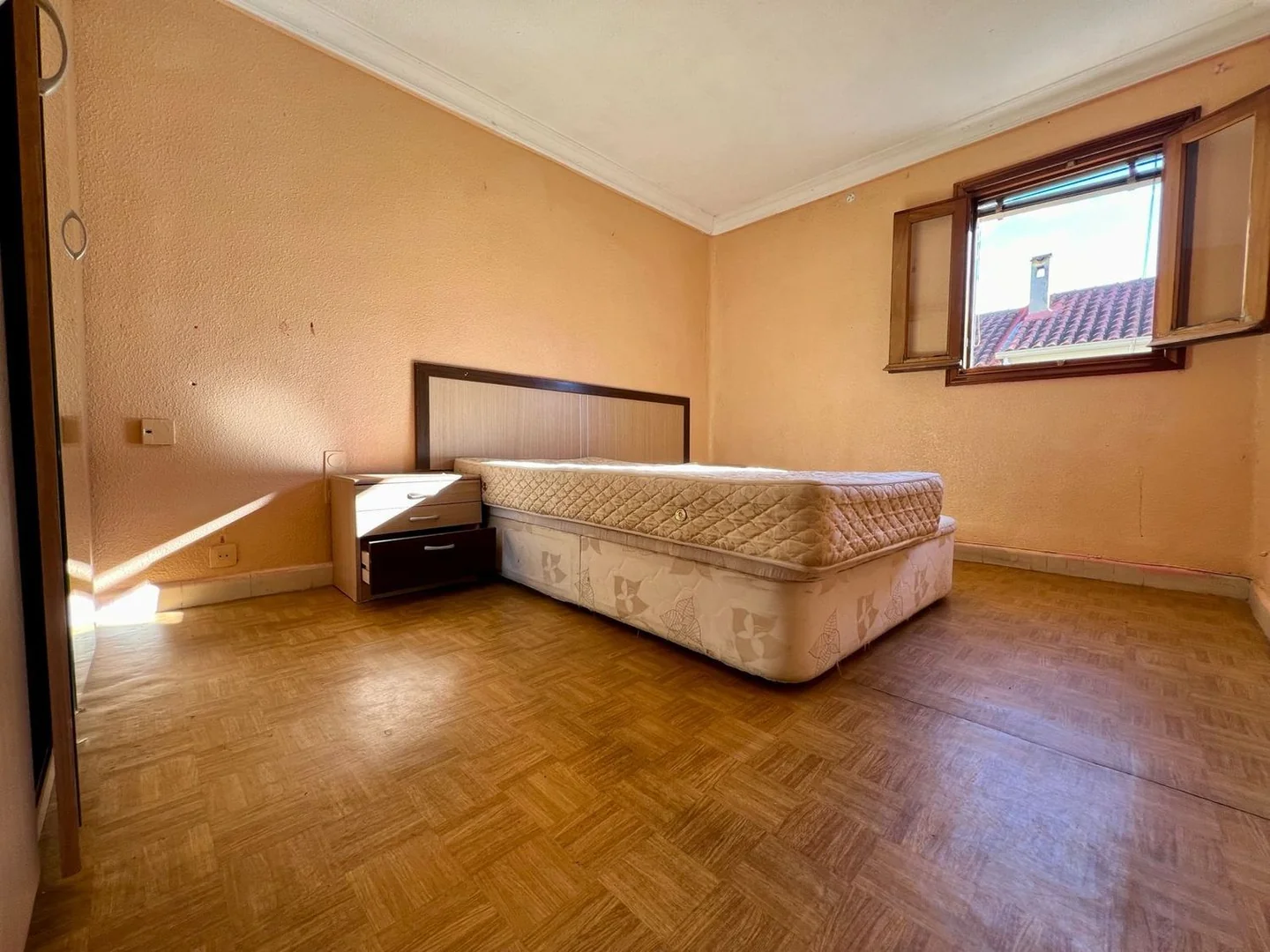 Chalet adosado en Calle de Chindasvinto, 28, San Isidro - Foto 4